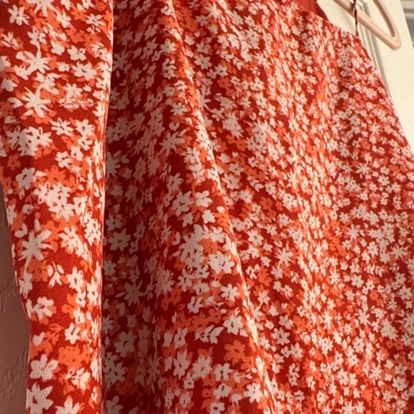 LOFT Floral Red Women's Tank Top - Picture 3 of 4